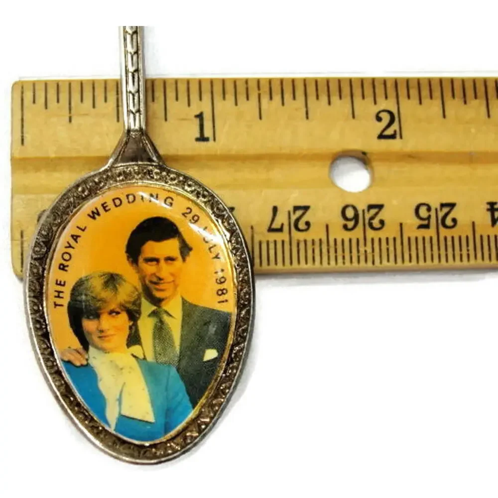 Royal Wedding Vintage Souvenir Collector Spoon Silver Plated Diana Charles - Picture 6 of 10